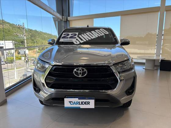 TOYOTA HILUX 2.8 D-4D TURBO DIESEL CD SRV 4X4 AUTOMÁTICO TOYOTA HILUX 2.8 D-4D TURBO DIESEL CD SRV 4X4 AUTOMÁTICO